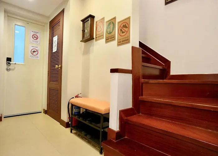 Nivas Wanit 2br 1sfb Yaowarat Mrt Entirehome 80sqm Villa