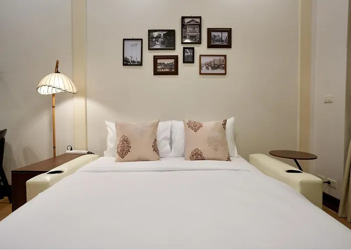 Nivas Wanit 2br 1sfb Yaowarat Mrt Entirehome 80sqm Bangkok