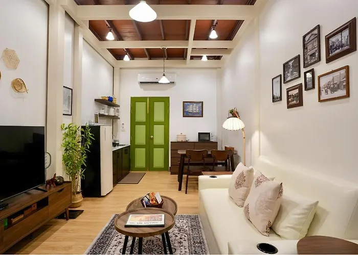 Nivas Wanit 2br 1sfb Yaowarat Mrt Entirehome 80sqm